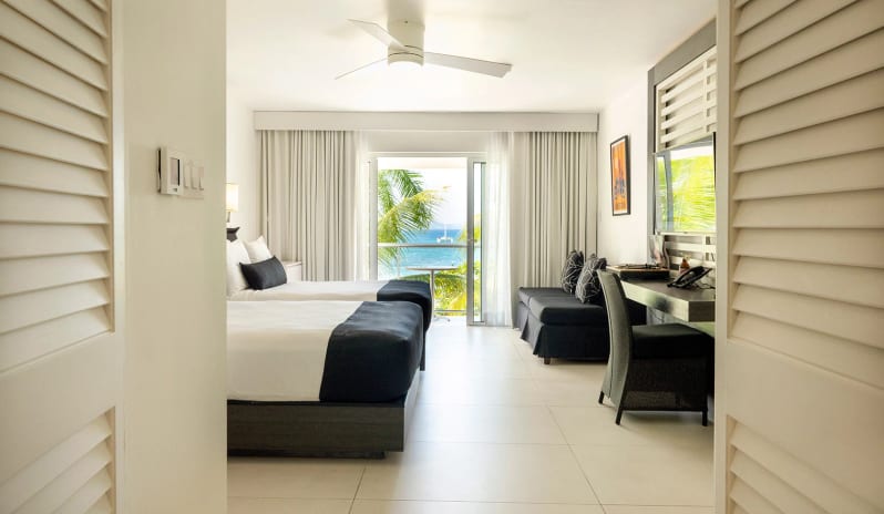 S Hotel Jamaica - Deluxe Double Room Ocean View